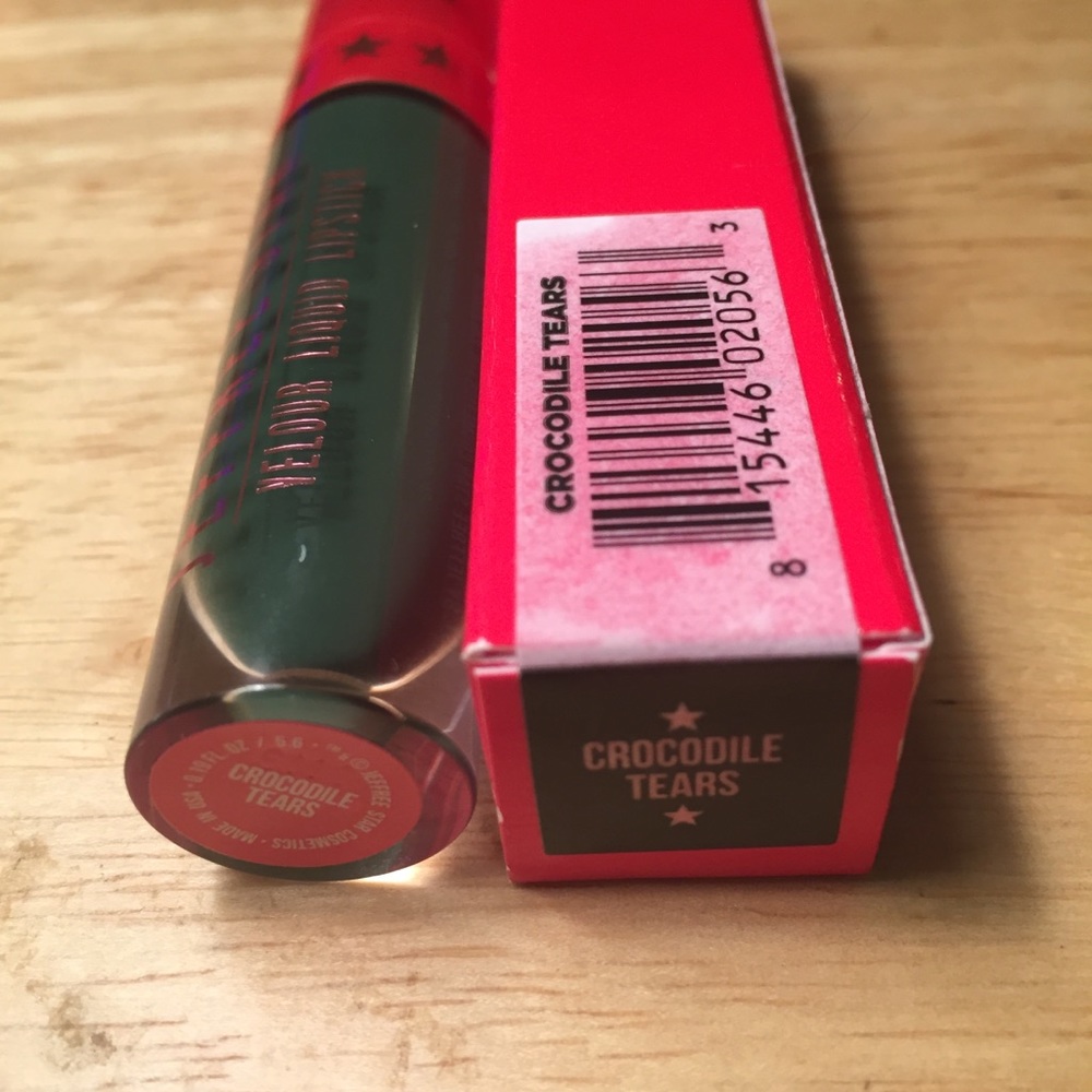 Jeffree Star lipstick “Crocodile Tears”